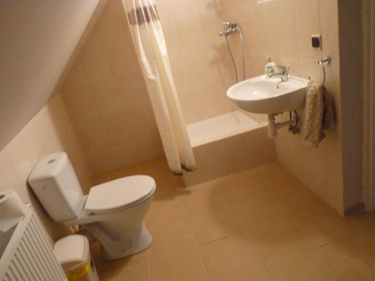 Sloneczna Weranda Bed & Breakfast วิดมินี ภายนอก รูปภาพ